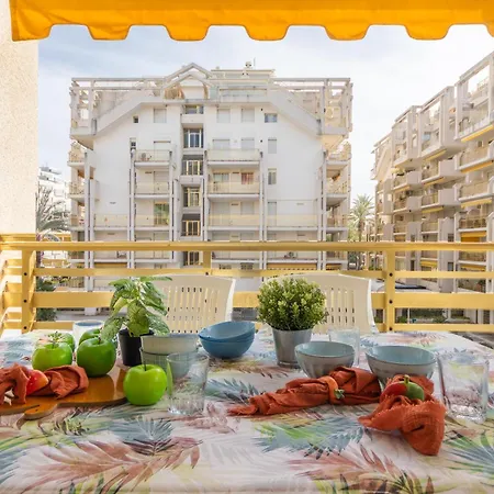 Novelty Ii 2 Arysal Apartamento *